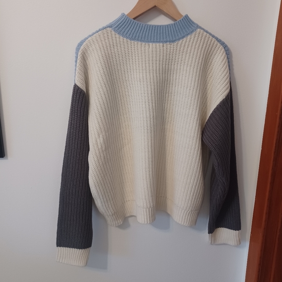 ⛔️SOLD⛔️🆕️NWT Buffalo by David Bitton Tricolor Knit Sweater - Picture 11 of 16